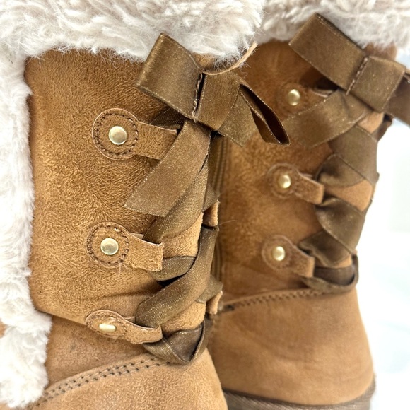 Girls Winter Brown Boots With Faux Fur Collar Size 2-3 - Picture 4 of 5